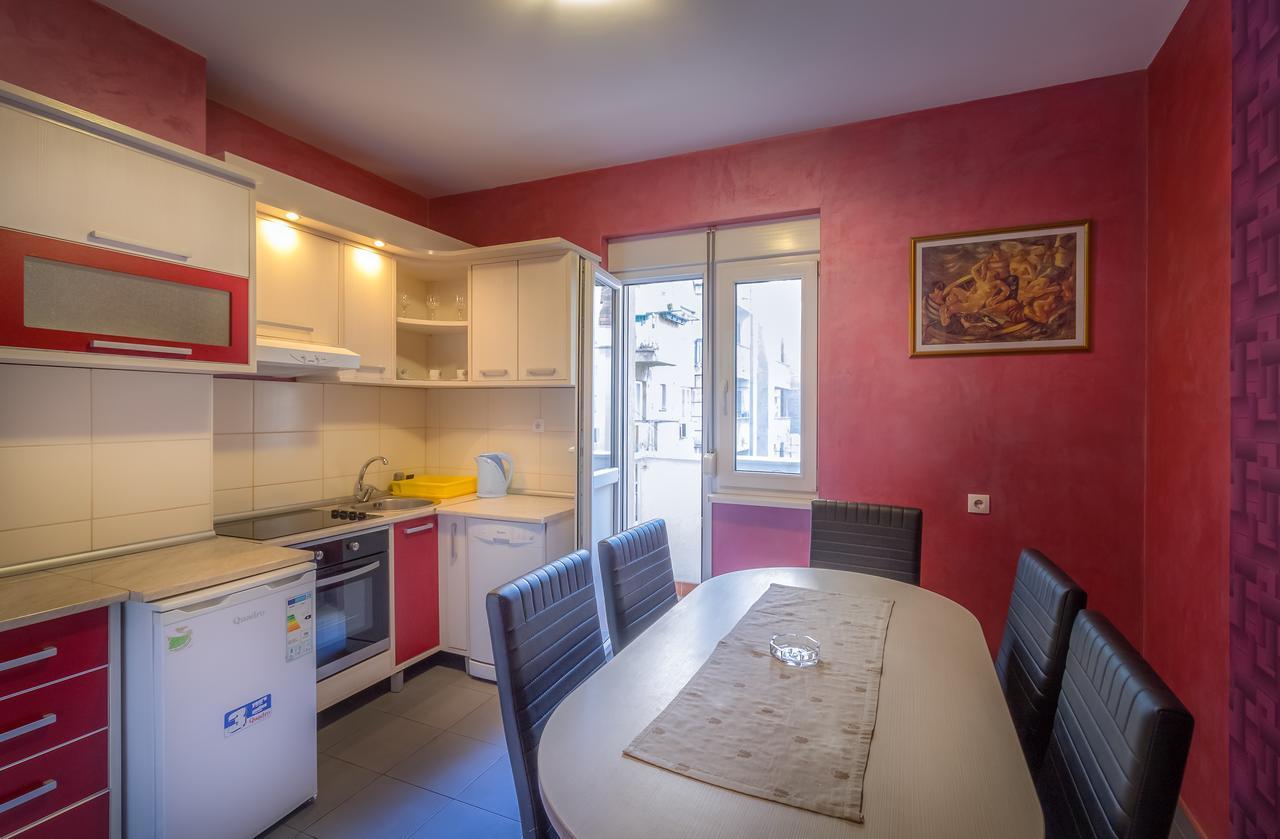 Central Park Family Apartment Белград Екстериор снимка