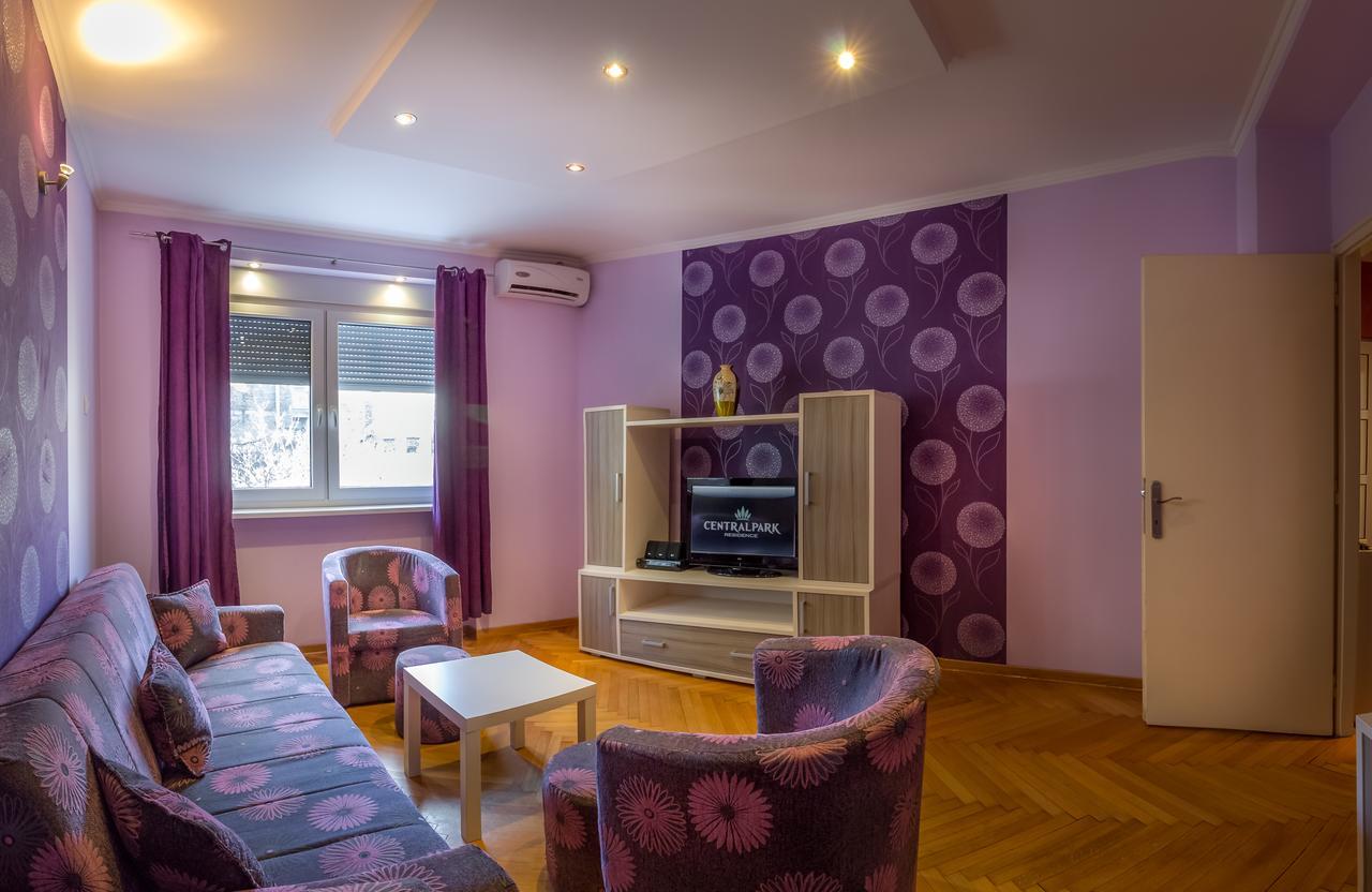 Central Park Family Apartment Белград Екстериор снимка