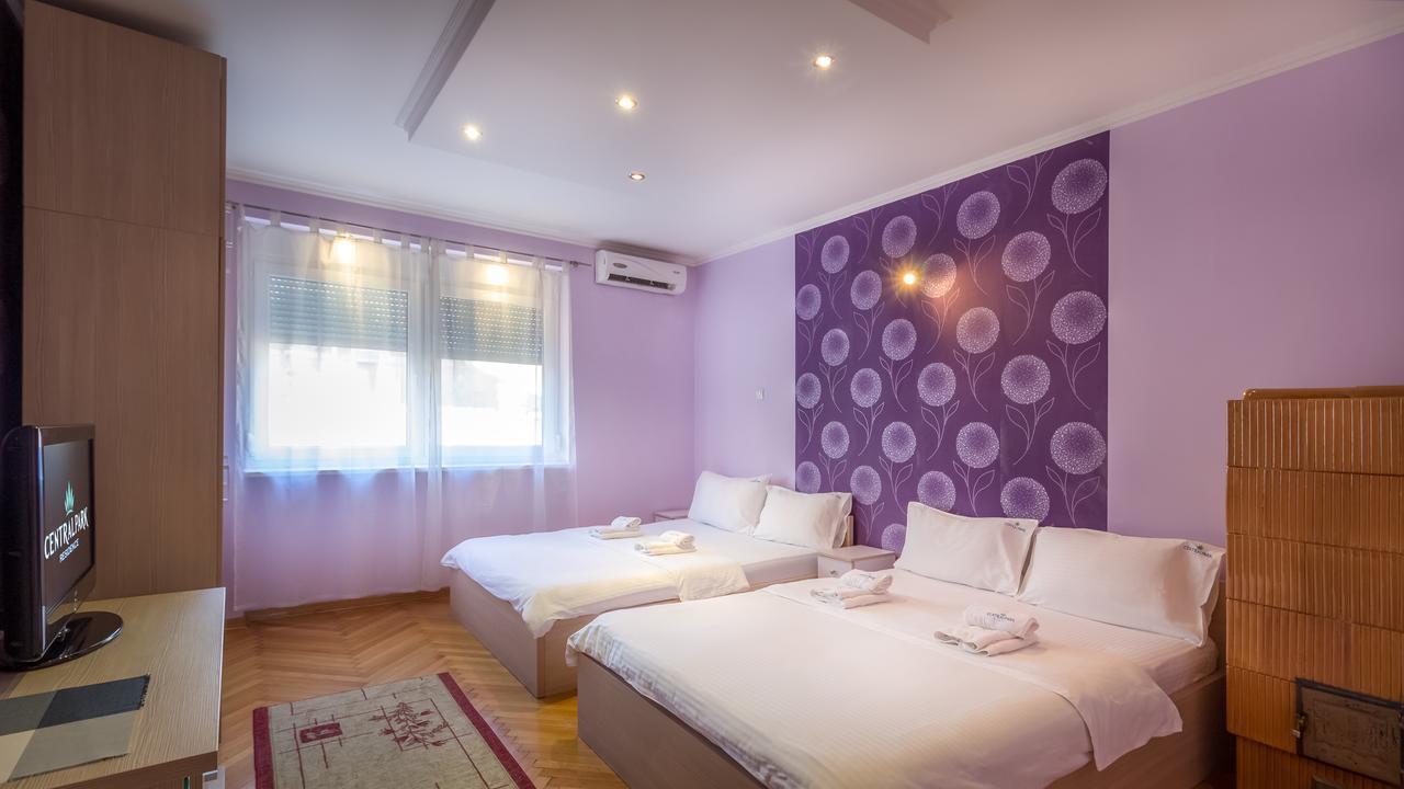 Central Park Family Apartment Белград Екстериор снимка