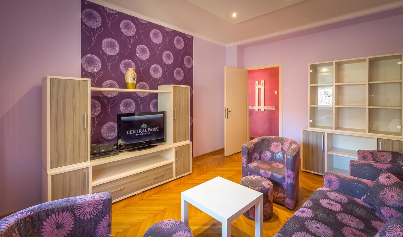 Central Park Family Apartment Белград Екстериор снимка